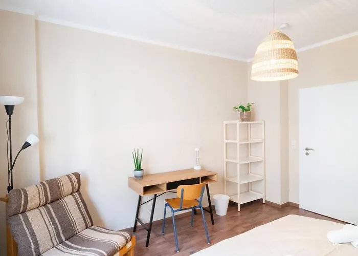 -Super Zentrales Zimmer- Direkt An Der Lutter!
