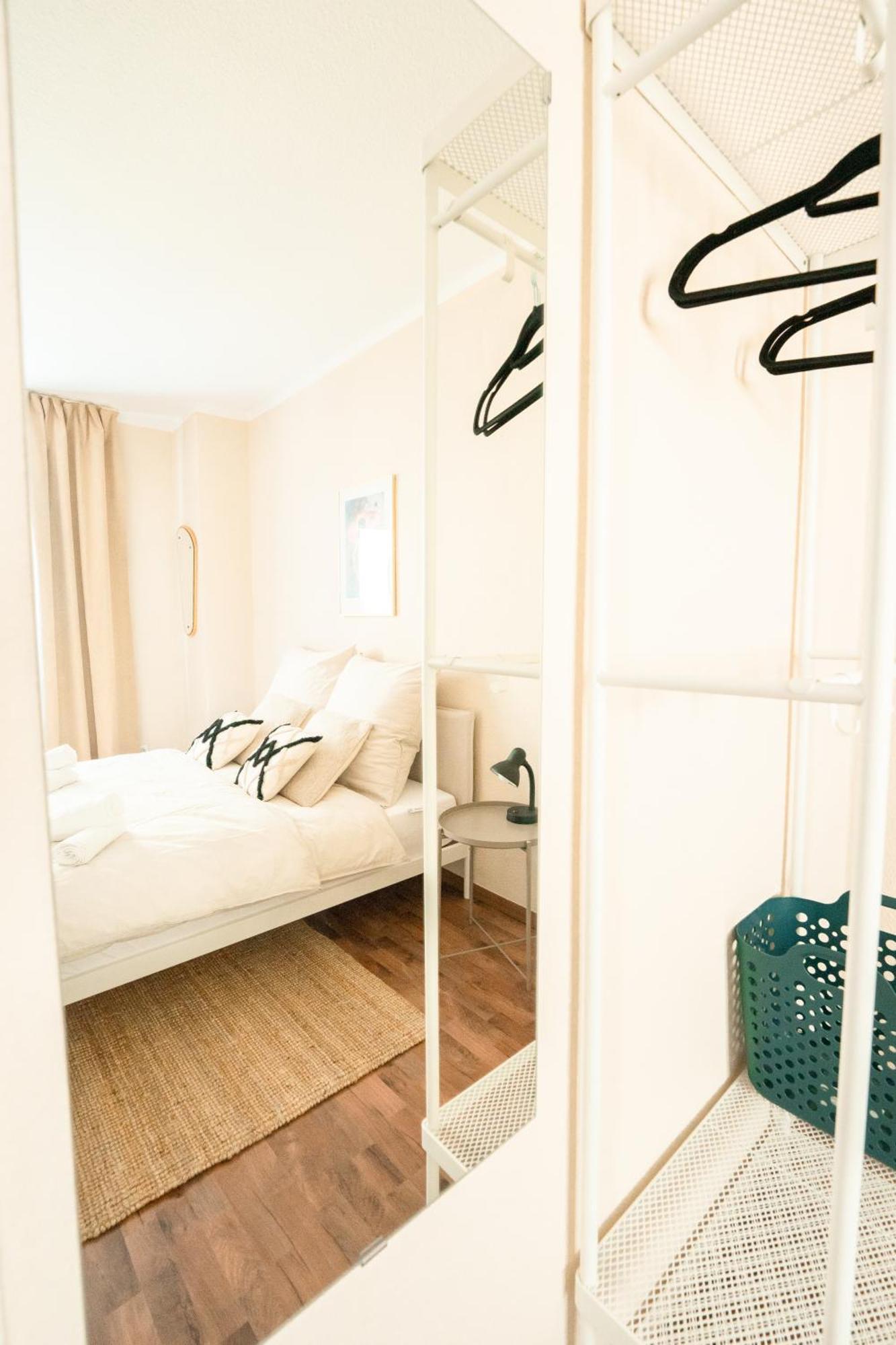 Homestay -super Zentrales Zimmer- Direkt An Der Lutter! *
