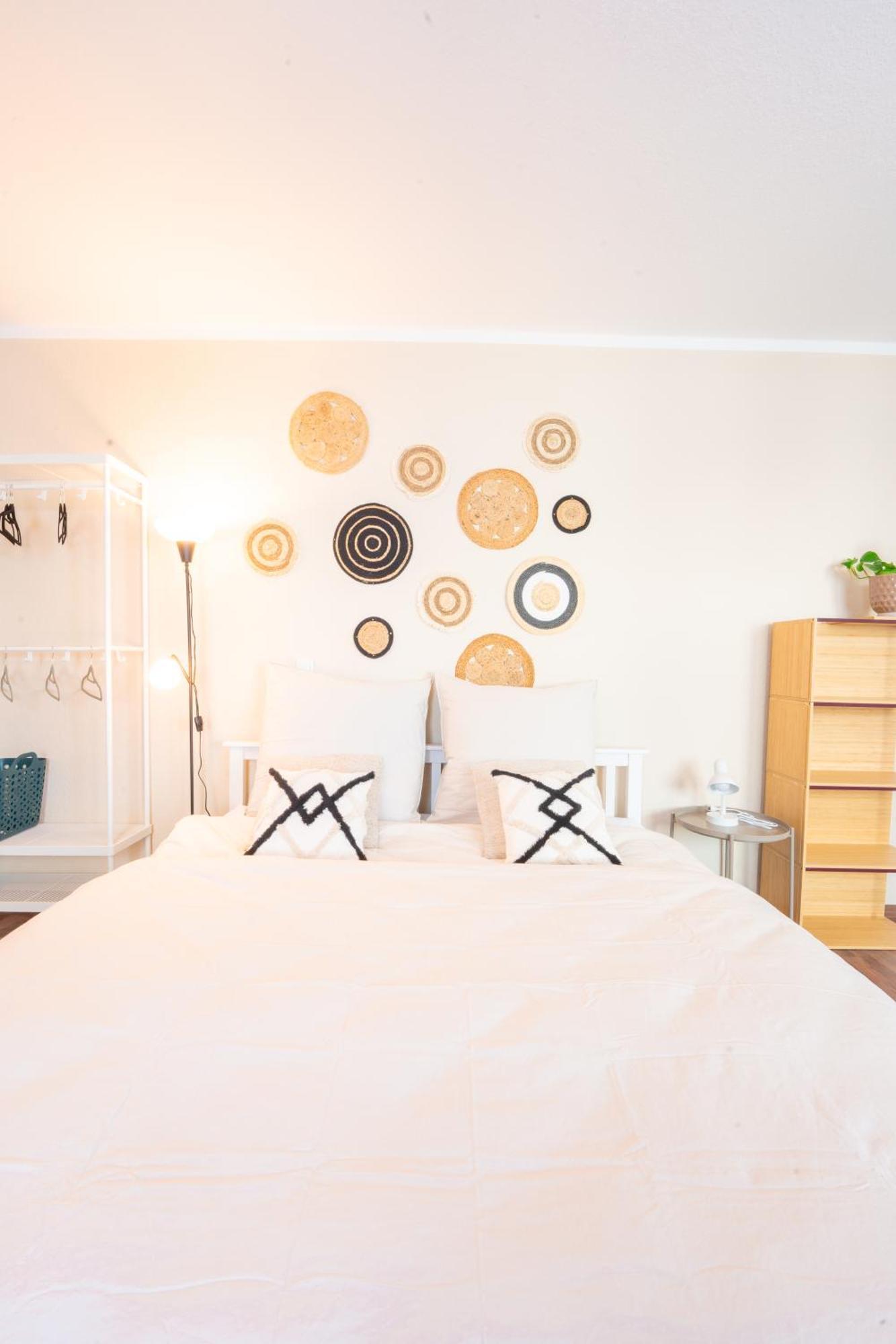 -super Zentrales Zimmer- Direkt An Der Lutter! Homestay Bielefeld